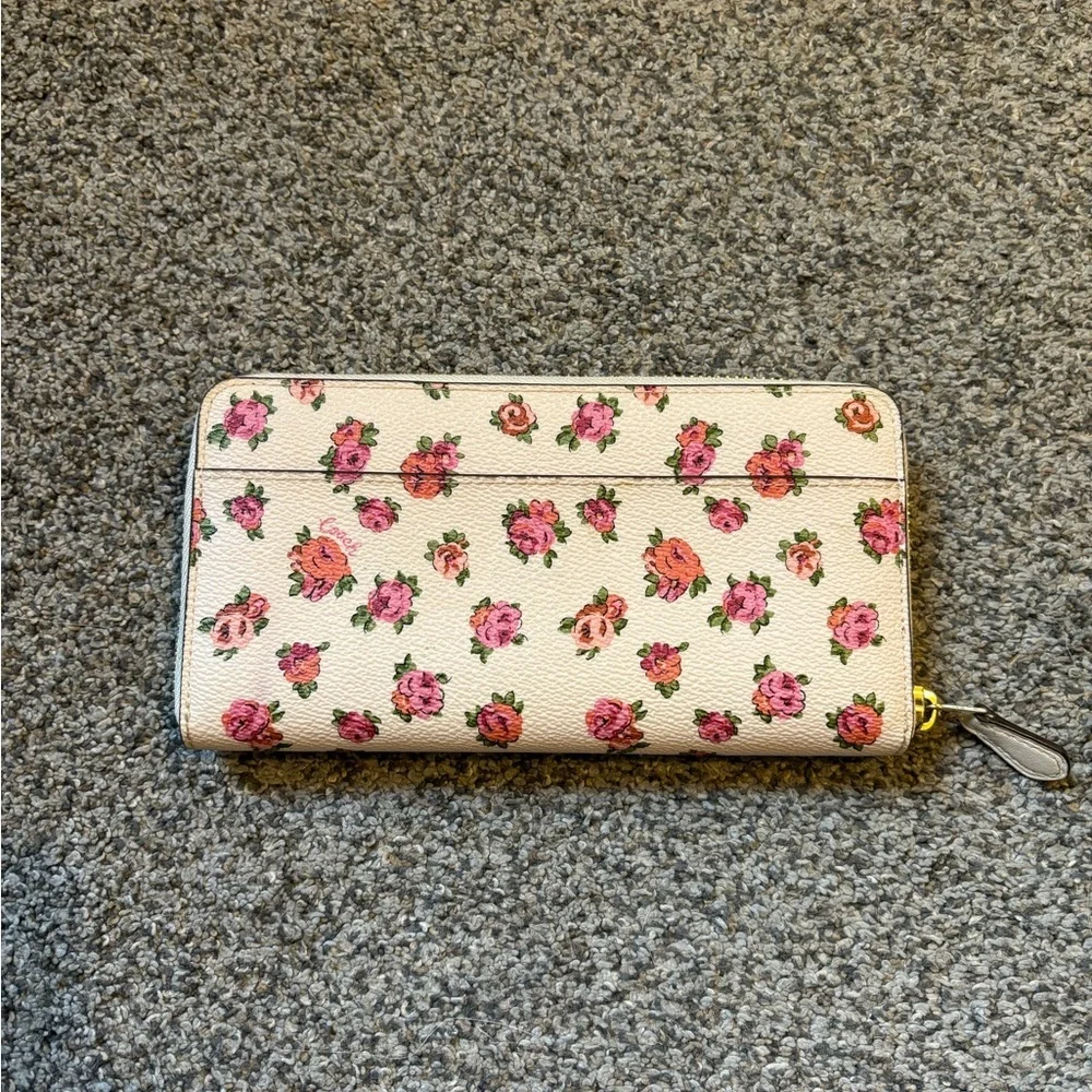 Coach Mini Rose Print Wallet - Picture 2 of 7